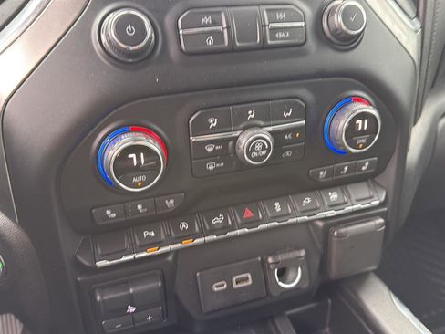 Used 2021 Chevrolet Silverado 1500 LTZ w/ LTZ Convenience Package II image 27