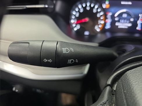 Used 2025 Jeep Compass Limited AWD/4WD image 33