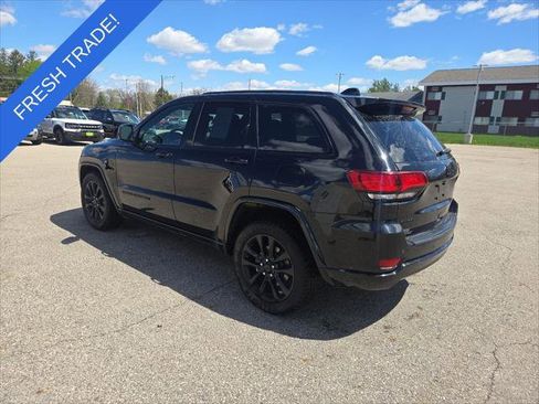 Certified 2021 Jeep Grand Cherokee Laredo X AWD/4WD image 3