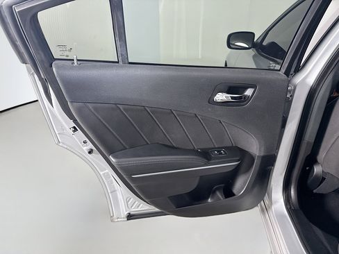 Used 2022 Dodge Charger SXT image 26