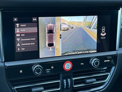 New 2026 Porsche Macan GTS image 24