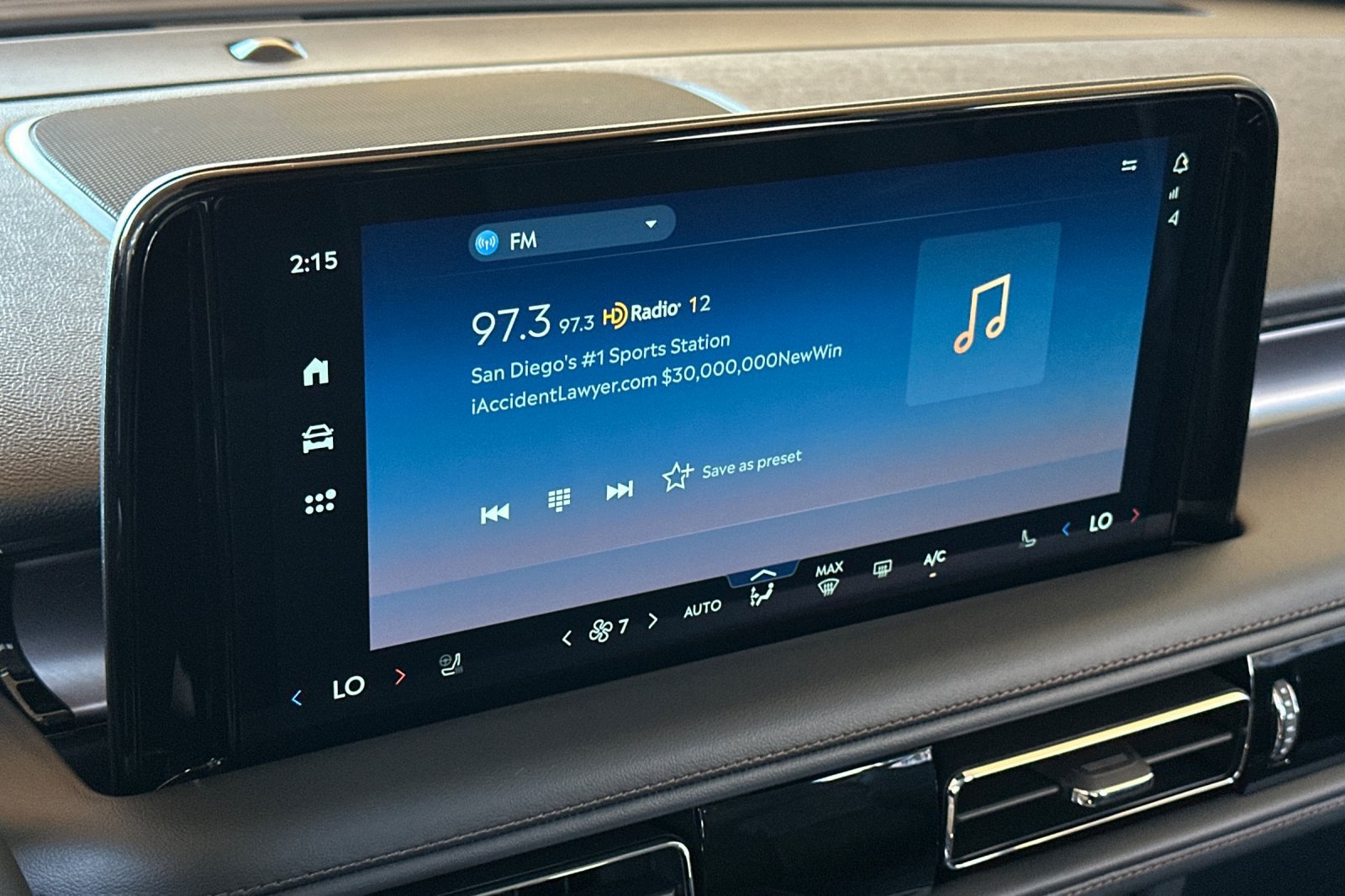 New 2026 Lincoln Aviator 2WD w/ Jet Appearance Package image 18