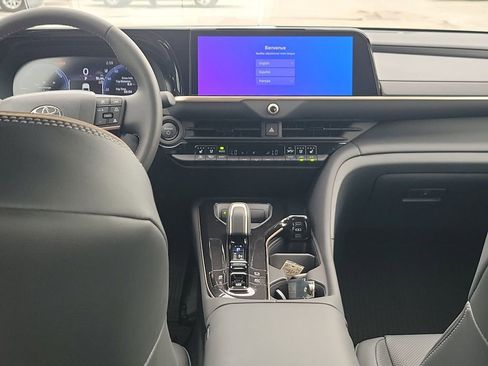 New 2026 Toyota Crown XLE image 28