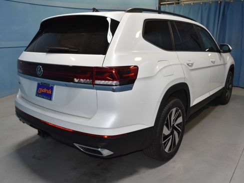 New 2026 Volkswagen Atlas SE image 21