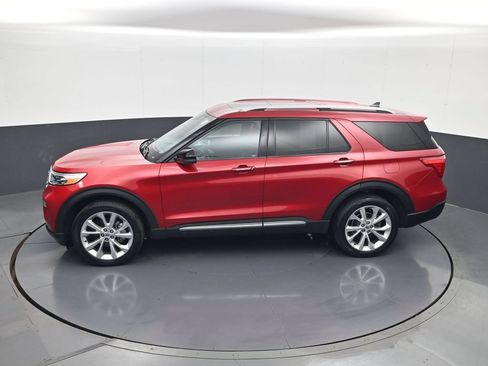 Used 2023 Ford Explorer Platinum w/ Premium Technology Package AWD/4WD image 21