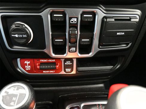 Used 2023 Jeep Gladiator Rubicon w/ Trailer Tow Package image 14