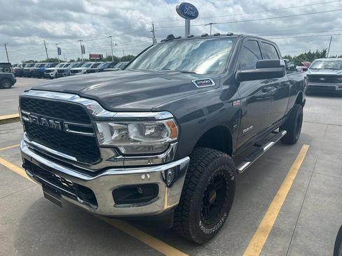 Used 2019 RAM 2500 Tradesman AWD/4WD image 1
