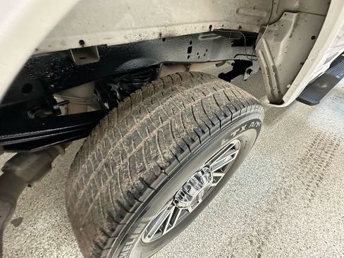 Used 2018 Ford F250 Lariat image 40