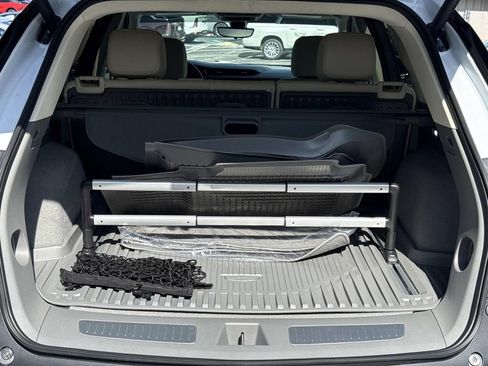 New 2026 Cadillac XT5 Premium Luxury w/ Driver Assist Package FWD image 11