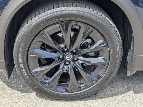 Used 2025 MAZDA CX-90 Plug-In Hybrid w/Premium Sport AWD/4WD image 23