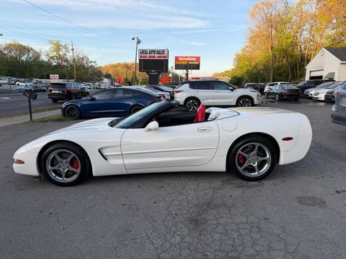 Used 2002 Chevrolet Corvette Convertible w/ Preferred Equipment Group2 image 8