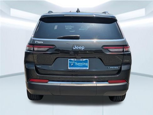 Used 2023 Jeep Grand Cherokee L Limited w/ Luxury Tech Group II RWD image 4