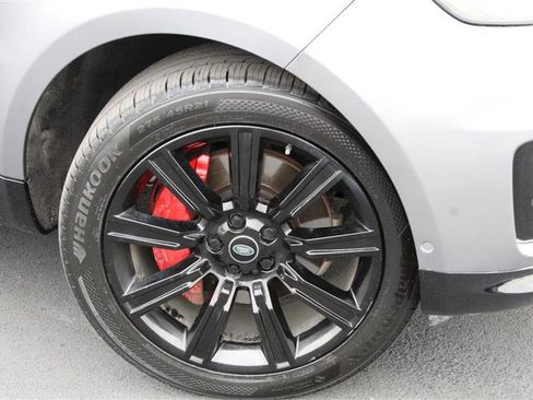 Used 2021 Land Rover Range Rover Sport HSE Silver Edition image 34