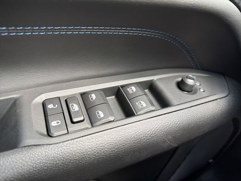 New 2026 Jeep Compass Limited image 19