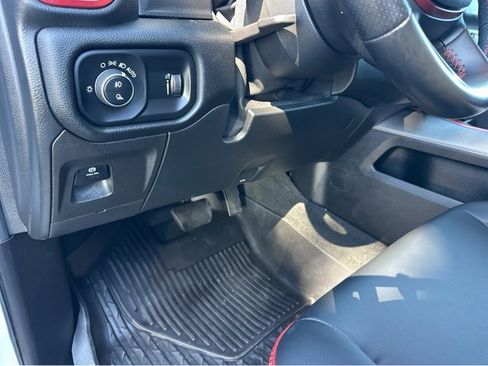 Used 2022 RAM 1500 Rebel image 36