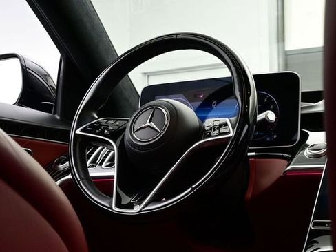 Used 2022 Mercedes-Benz S 580 4MATIC Sedan image 19