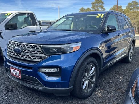 Used 2021 Ford Explorer Limited w/ Equipment Group 301A image 2