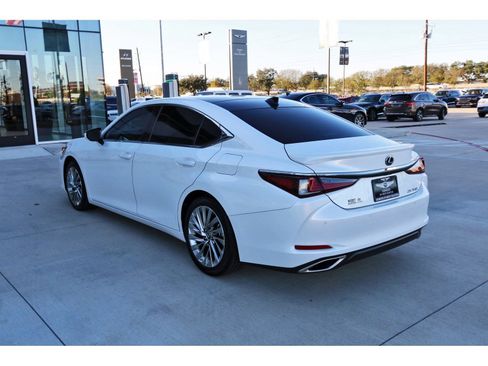 Used 2022 Lexus ES 350 Ultra Luxury image 6