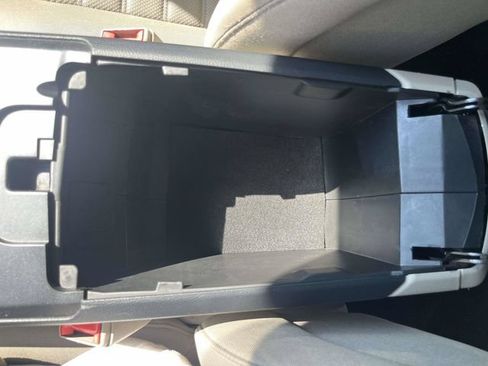 Used 2019 Ford Fusion SE FWD image 33