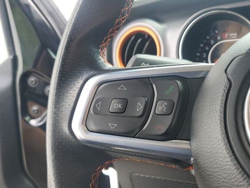 Used 2021 Jeep Gladiator Mojave AWD/4WD image 24