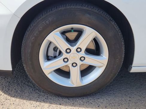 Used 2022 Chevrolet Malibu LS image 13