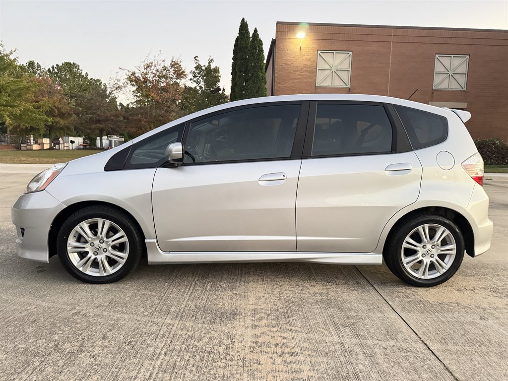 Used 2011 Honda Fit Sport image 48