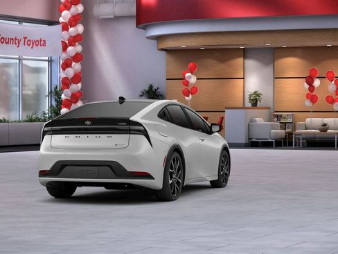 New 2026 Toyota Prius Plug-In Hybrid image 9