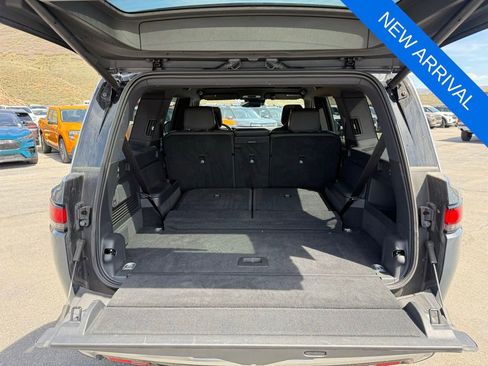 Used 2026 Rivian R1S Adventure AWD/4WD image 13