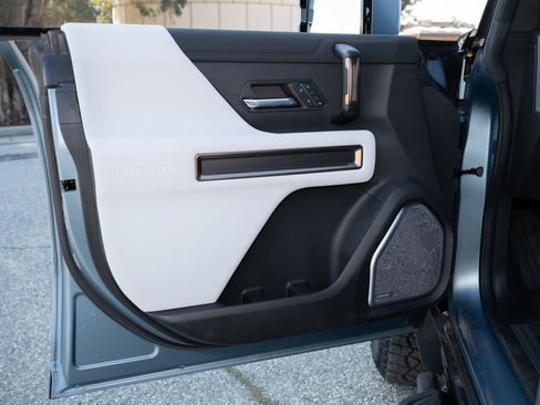 New 2024 GMC Hummer EV 3X w/ Omega Edition image 40