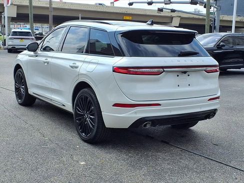 New 2026 Lincoln Corsair Grand Touring w/ Jet Appearance Package AWD/4WD image 4