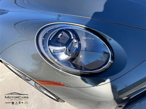 Used 2024 Porsche 911 Carrera image 23