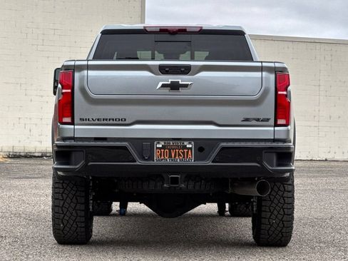 New 2026 Chevrolet Silverado 2500 ZR2 w/ LPO, Dark Essentials Package AWD/4WD image 5