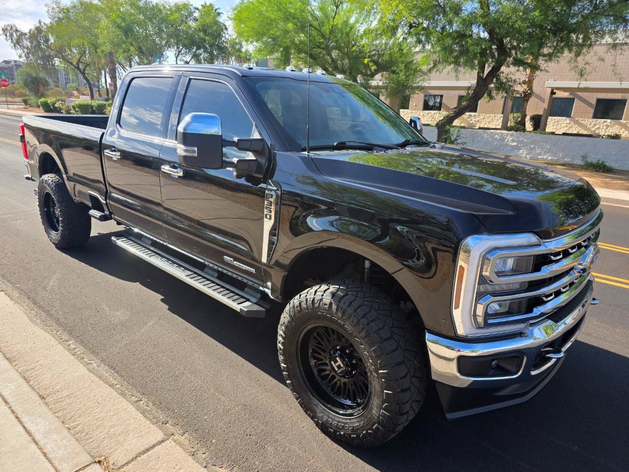 Used 2024 Ford F350 Lariat w/ Chrome Package AWD/4WD image 23