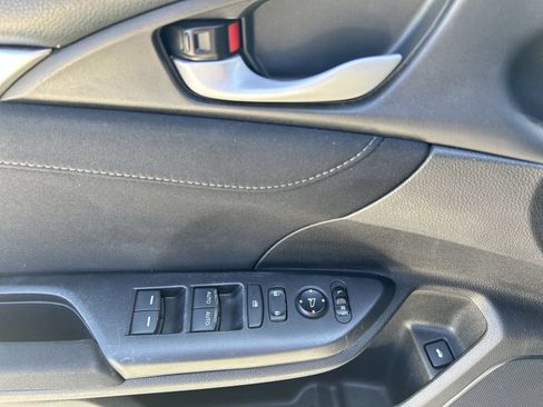 Used 2017 Honda Civic EX image 15