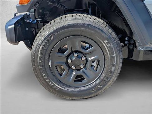 New 2026 Jeep Gladiator Sport image 10