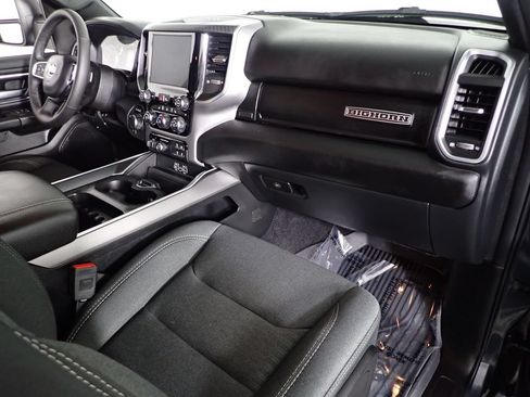 Used 2025 RAM 1500 Big Horn AWD/4WD image 39