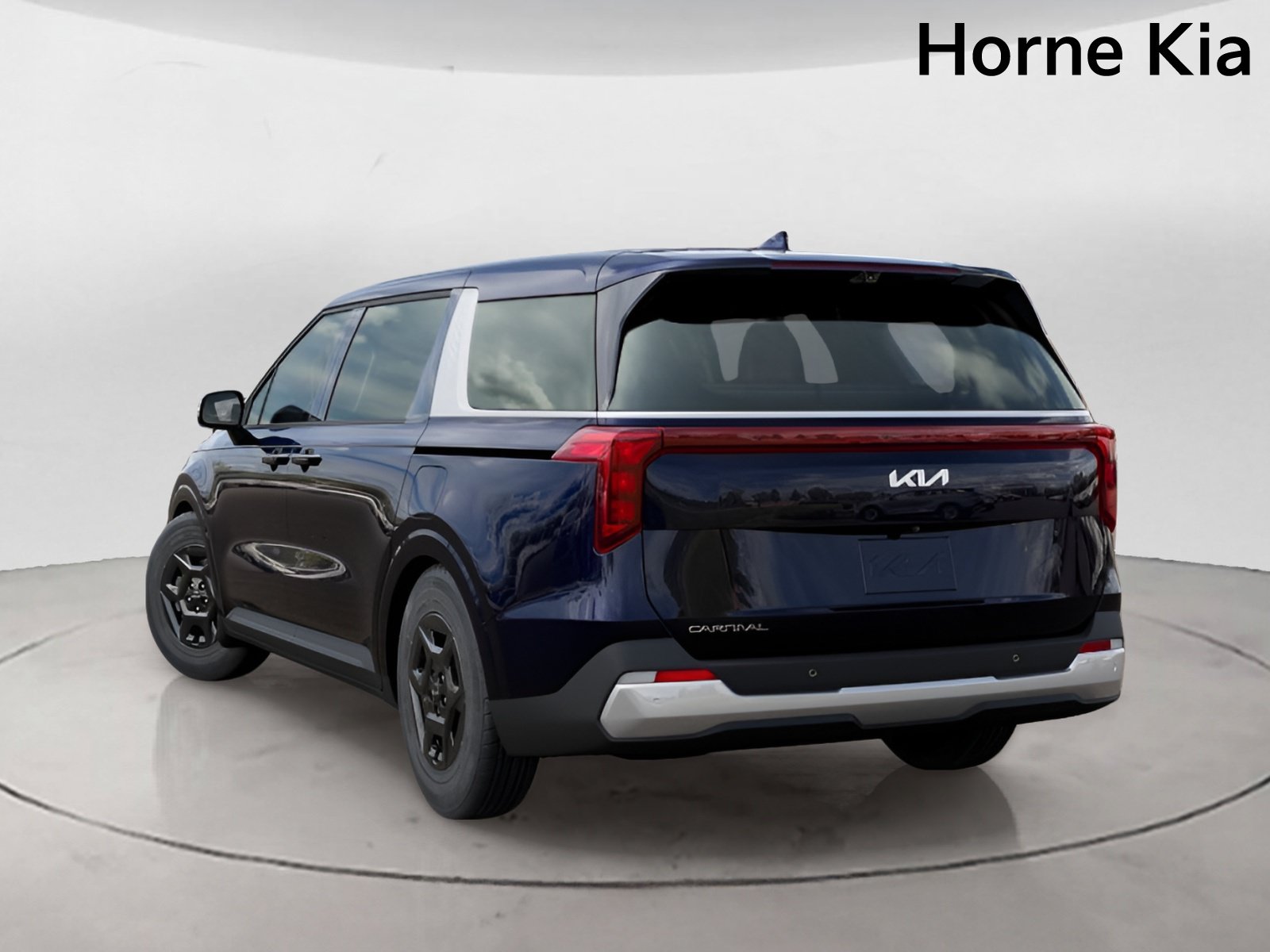 New 2027 Kia Carnival FWD image 4