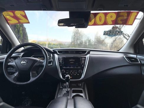Used 2022 Nissan Murano SV image 5
