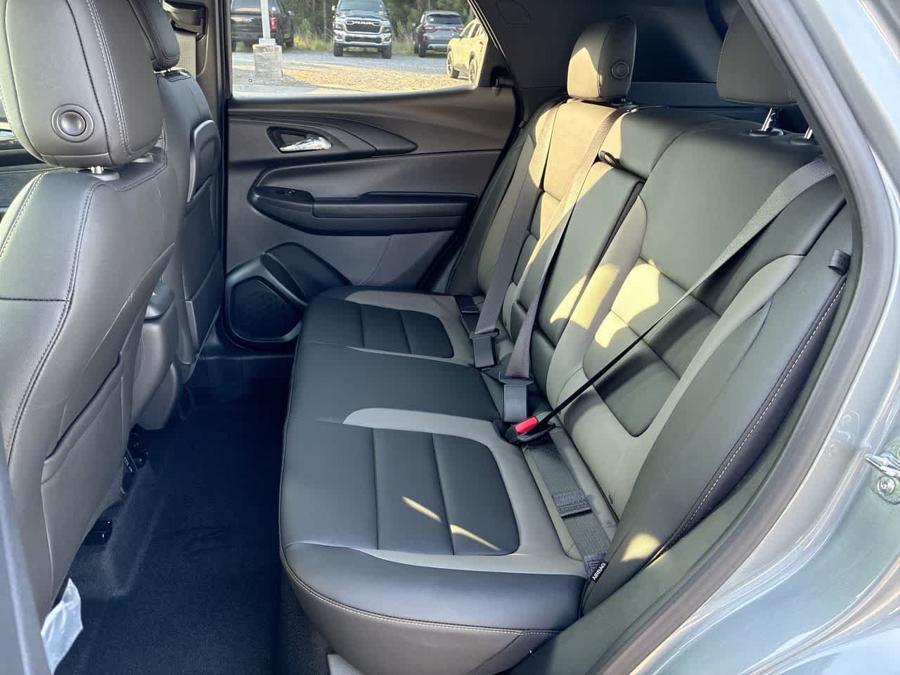 New 2026 Chevrolet TrailBlazer ACTIV w/ Convenience Package FWD image 23
