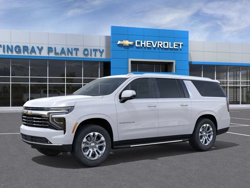 New 2026 Chevrolet Suburban LT w/ Comfort Package RWD image 2