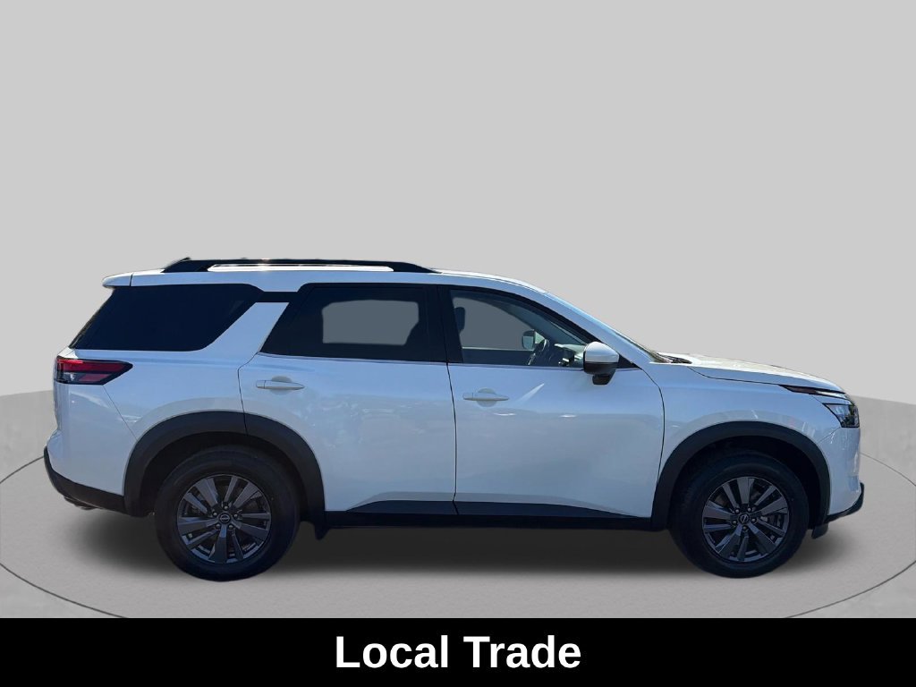 Used 2023 Nissan Pathfinder SV w/ Cargo Package AWD/4WD image 7
