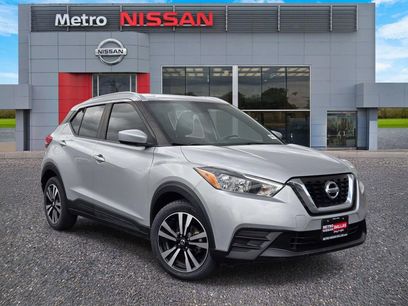 Used 2019 Nissan Kicks SV
