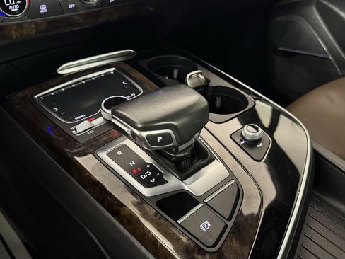Used 2017 Audi Q7 3.0T Premium Plus AWD/4WD image 20