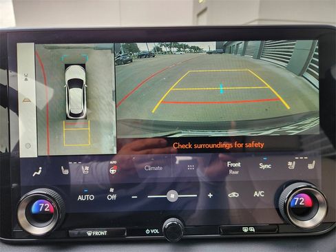 Used 2023 Lexus RX 350 Premium Plus image 17