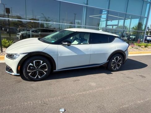 Used 2022 Kia EV6 Wind w/ Wind Technology Package AWD/4WD image 2