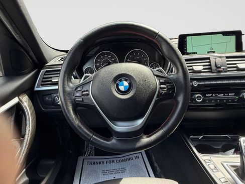 Used 2017 BMW 330i xDrive Sedan AWD/4WD image 29