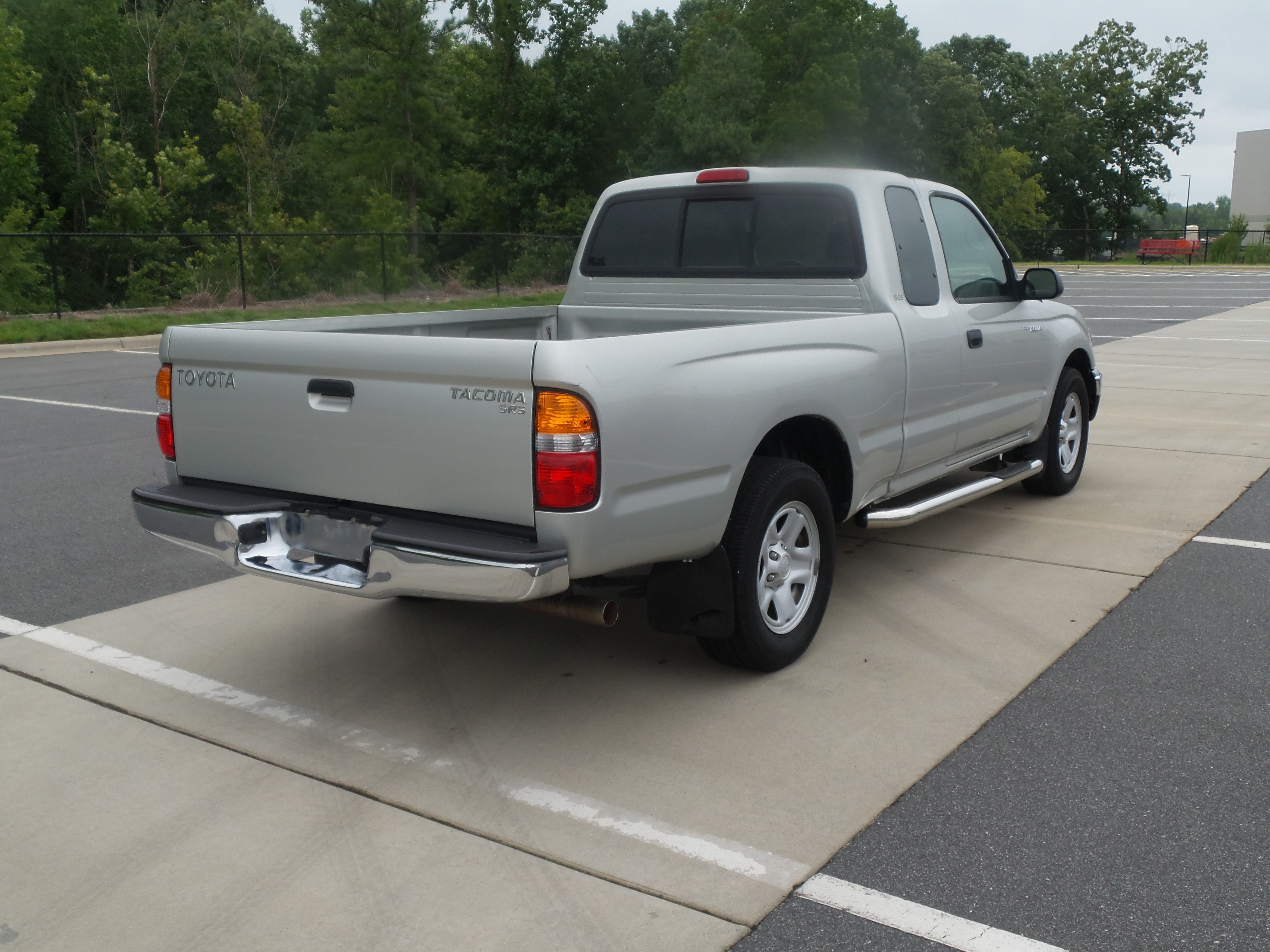 Used 2004 Toyota Tacoma 2WD Xtracab image 13