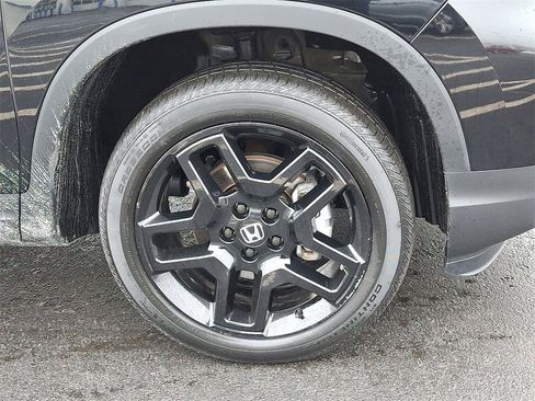 Used 2024 Honda Passport Black Edition image 11