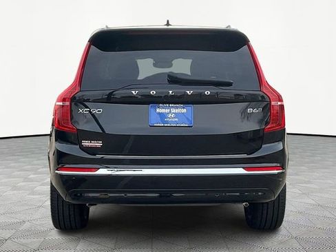Used 2024 Volvo XC90 B6 Plus w/ Protection Package Premier image 4
