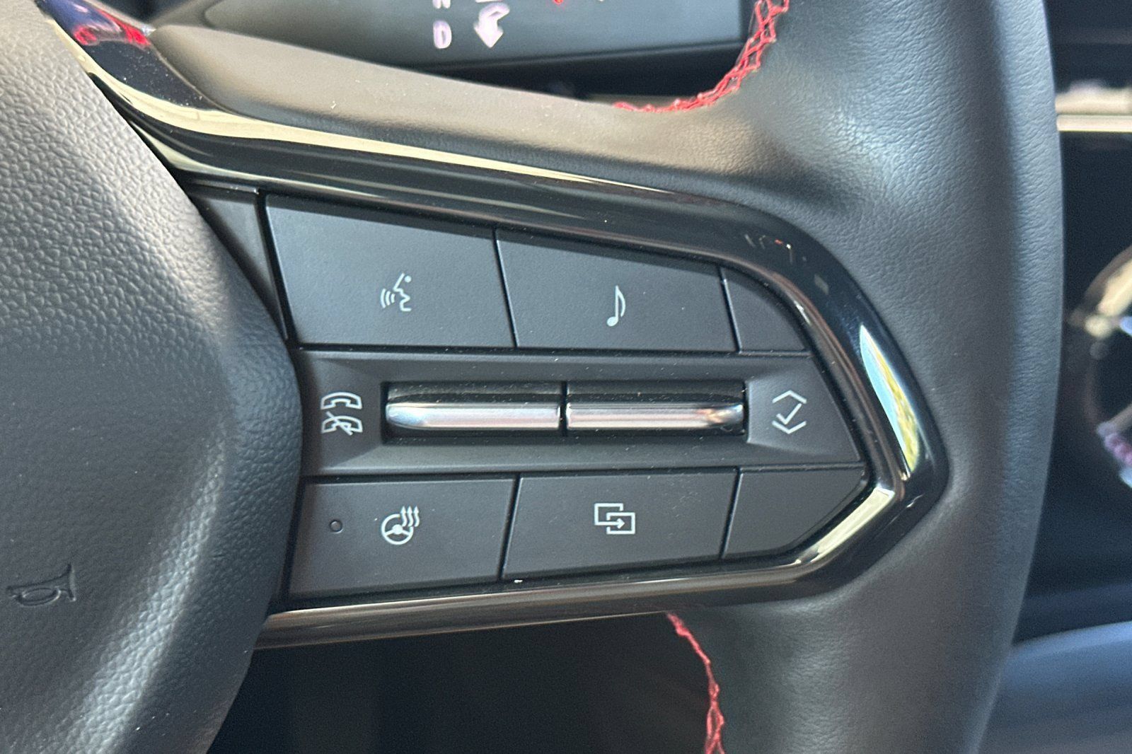 Used 2024 Chevrolet Blazer EV RS AWD/4WD image 37